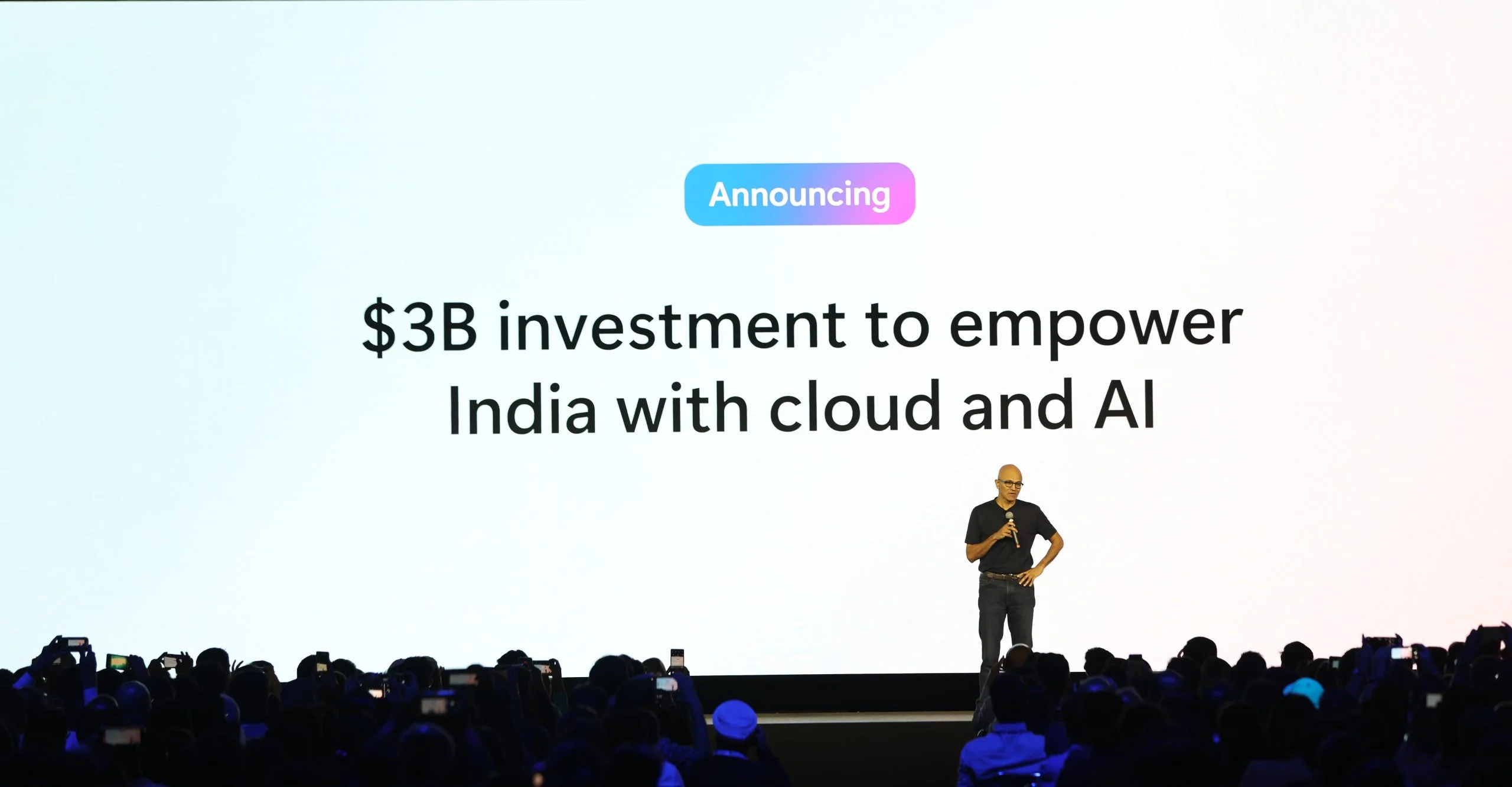 Cover Image for Microsoft Canada AI cloud expansion 2026: Canada AI Push