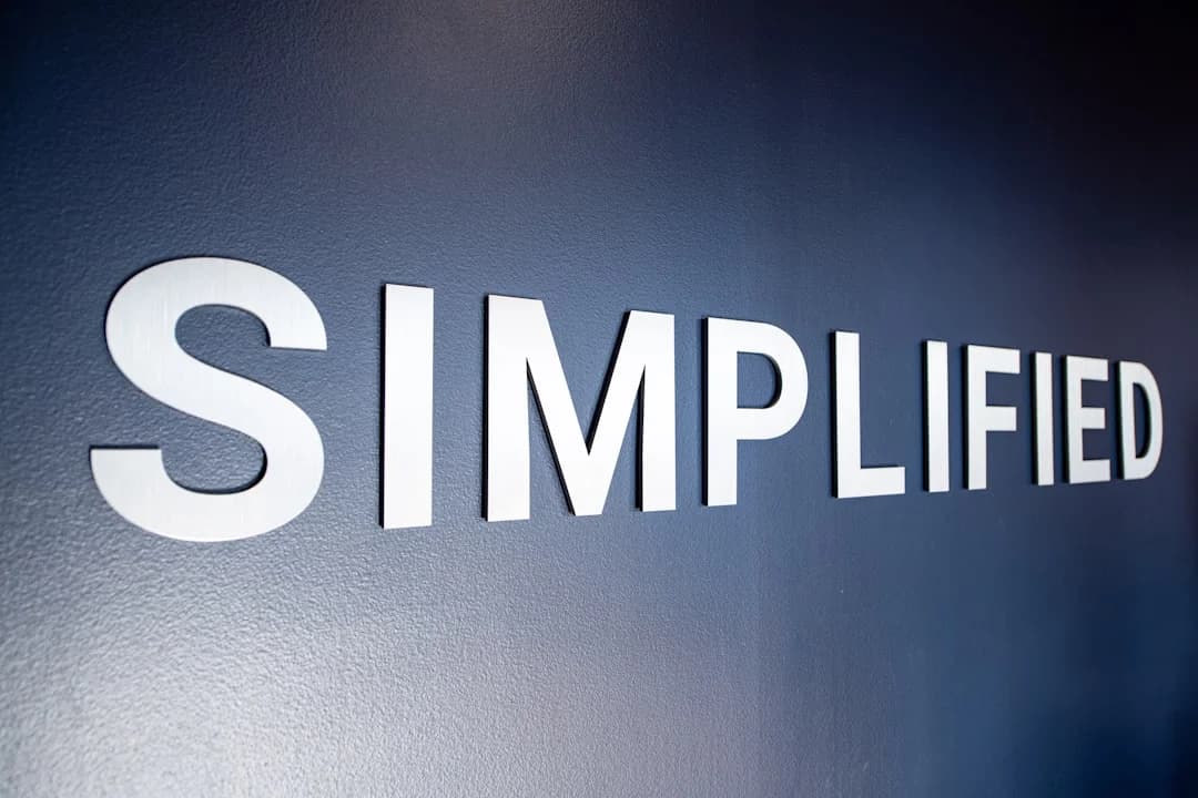 Cover Image for Embedded Finance Adoption in Canadian SMBs 2026
