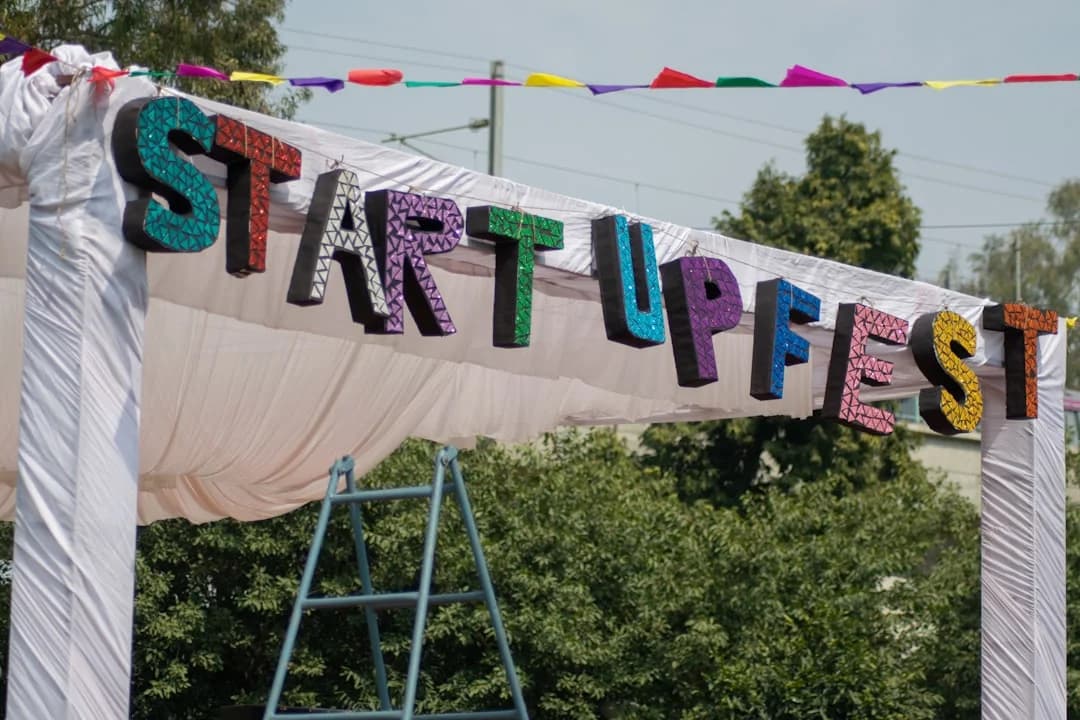 Cover Image for Canadian Startup Funding Landscape 2026: Grants & VC