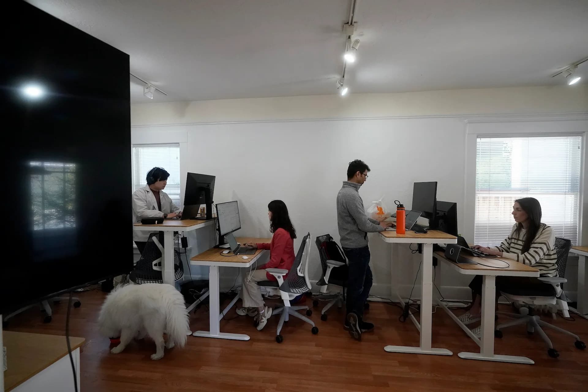 Cohere Canada sovereign AI compute Montreal Toronto